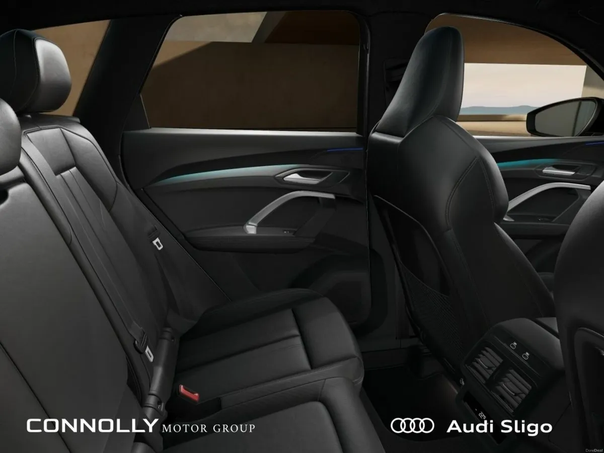 Audi Q5 SUV S Line e-hybrid 299bhp Auto S Tronic - - Image 6