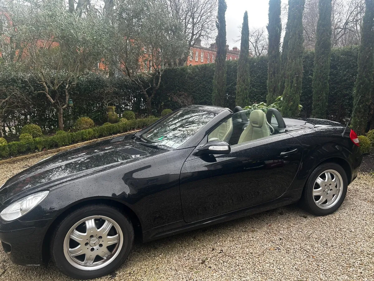 Mercedes-Benz SLK 2006 Automatic - Image 3