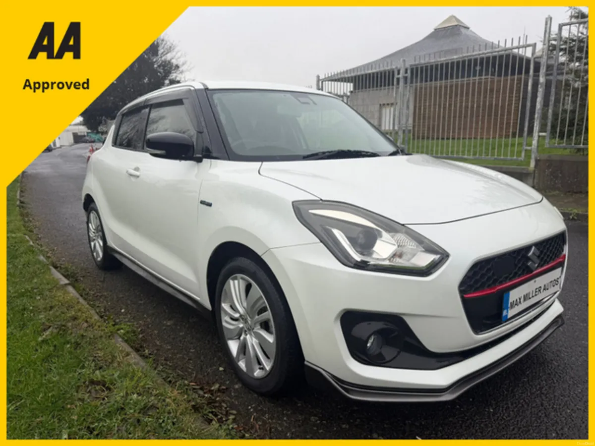 Suzuki Swift 1.2 HYBRID , Reversing Camera - Image 1