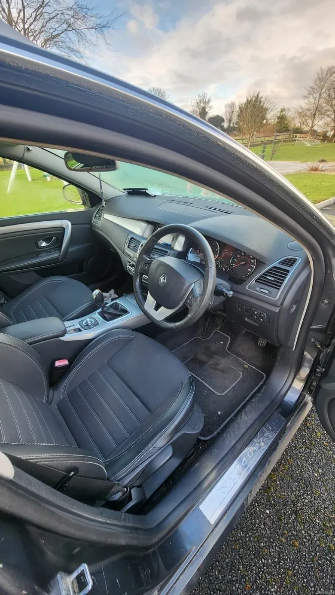 Renault Laguna 2011 - Image 1