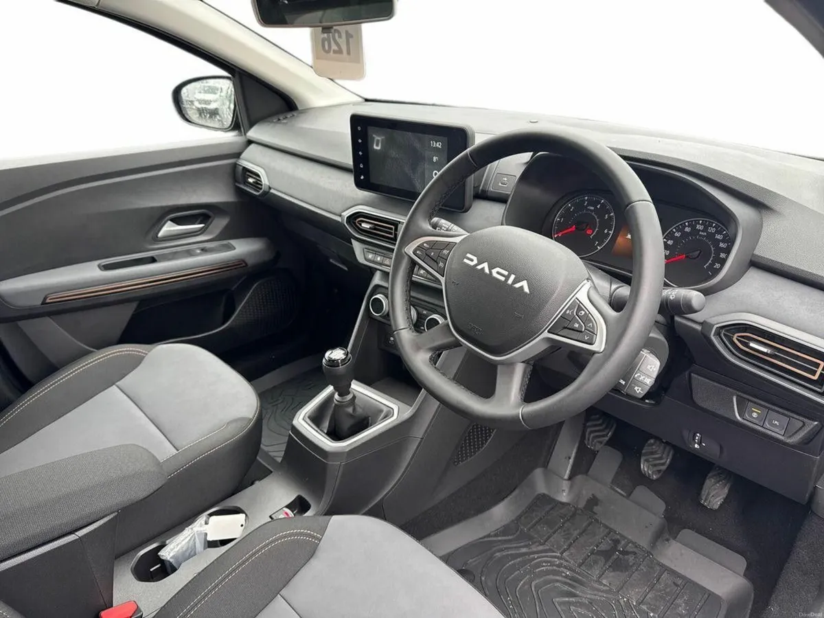 Dacia Sandero Stepway STEPWAY Extreme TCe 110 E06X - Image 6