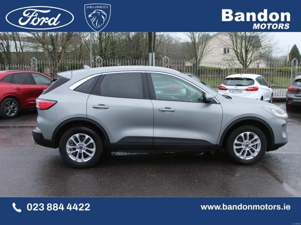Ford Kuga 2.5 Duratec 225PS PHEV Titanium Auto - Image 4