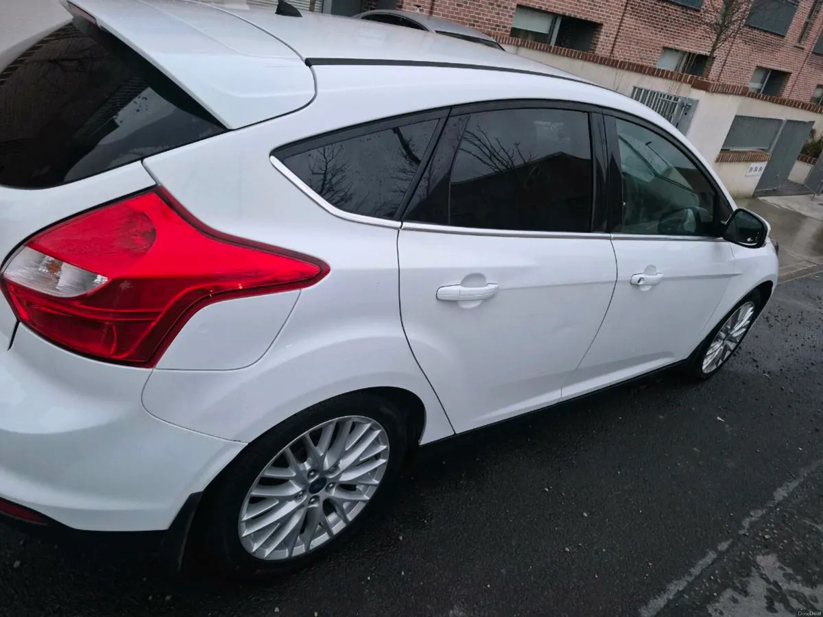 Ford Focus - Image 3