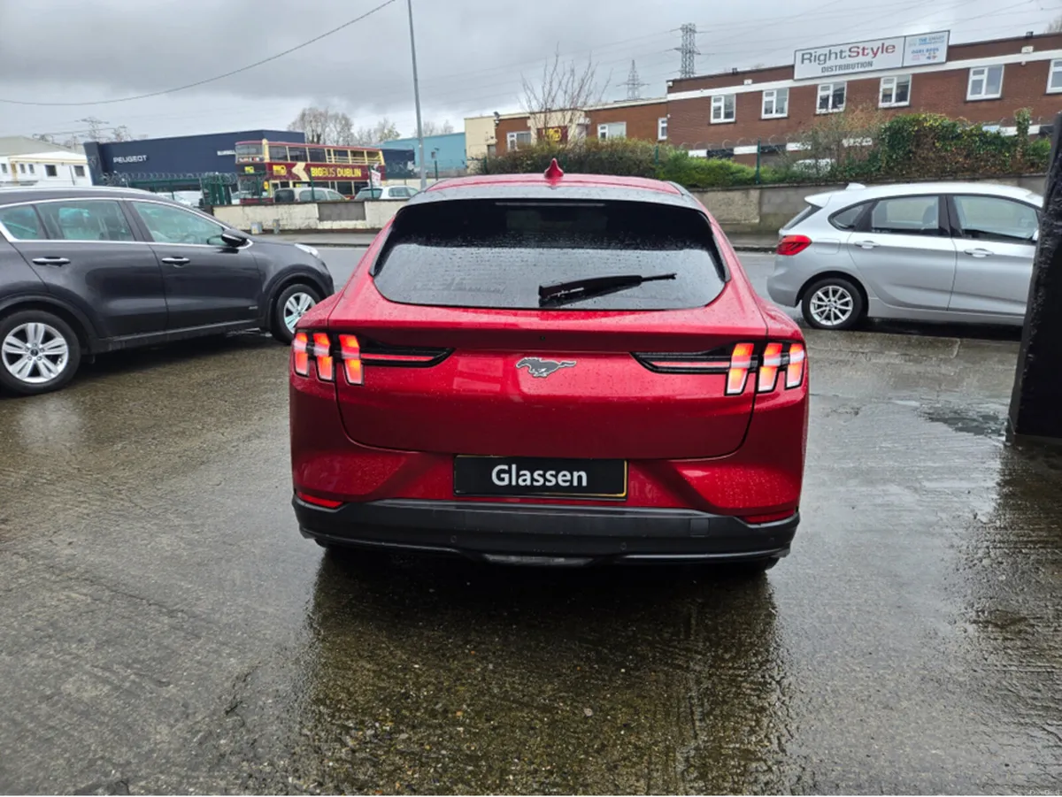 Ford Mustang Mach-E MACH-E STD RANGE BASE// STUNNI - Image 3