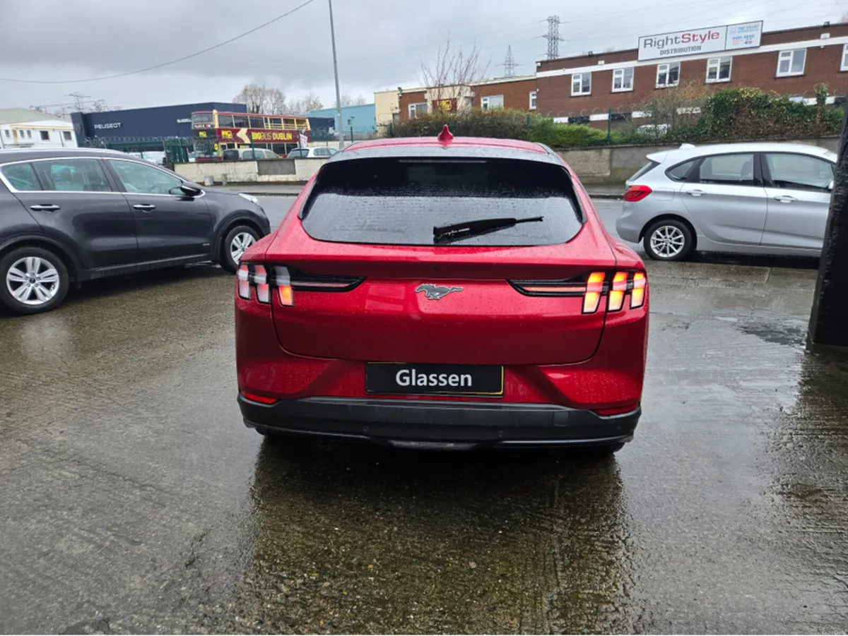 Ford Mustang Mach-E MACH-E STD RANGE BASE// STUNNI - Image 4