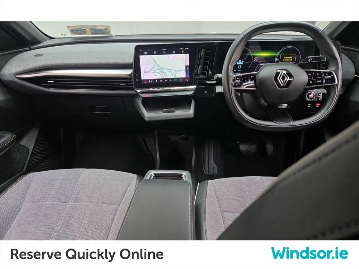 Renault Megane E-Tech EV40 130hp Techno - Image 4