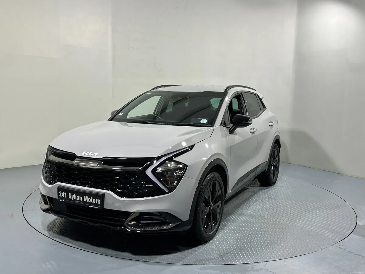 Kia Sportage Plug In Hybrid 4x4 241 - Image 3