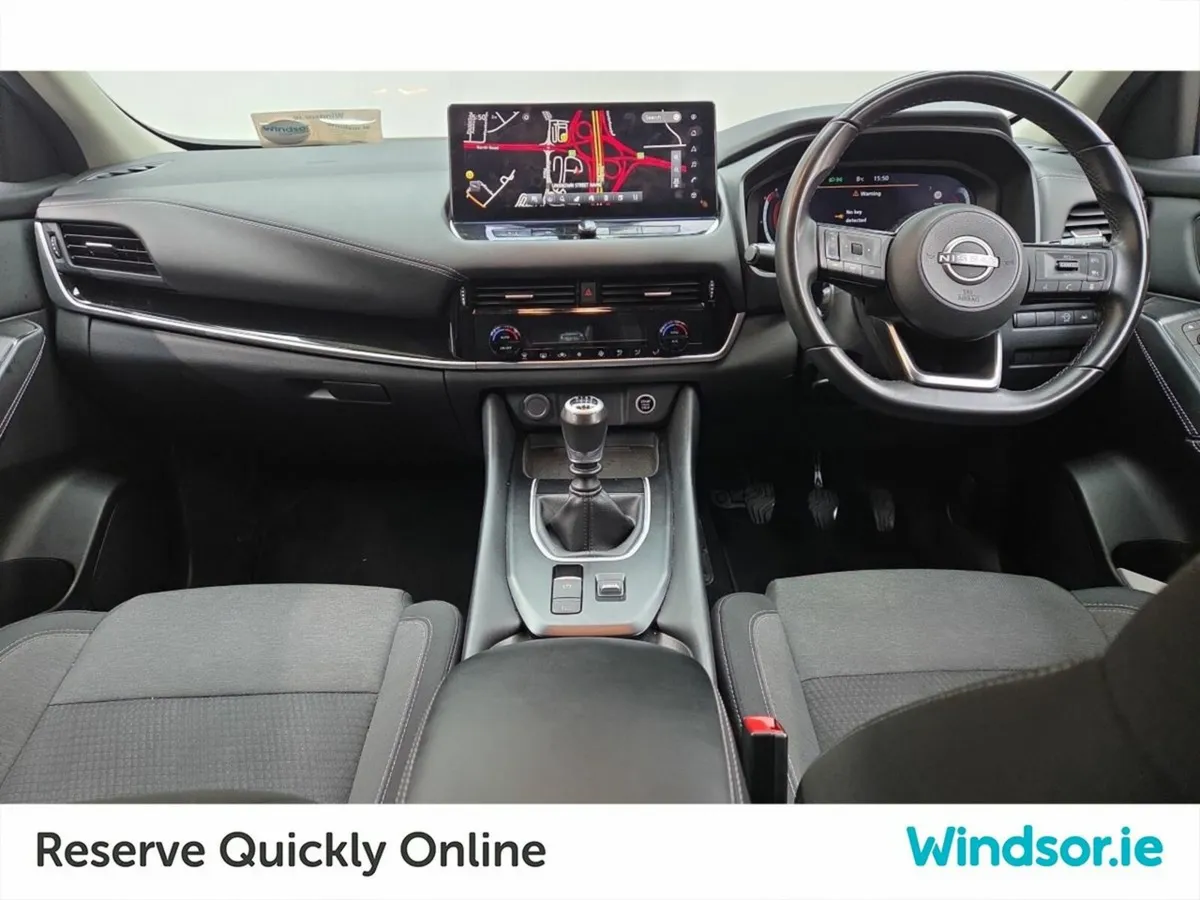 Nissan Qashqai 1.3 PET MILD HYBRID SV PREMIUM *Scr - Image 4