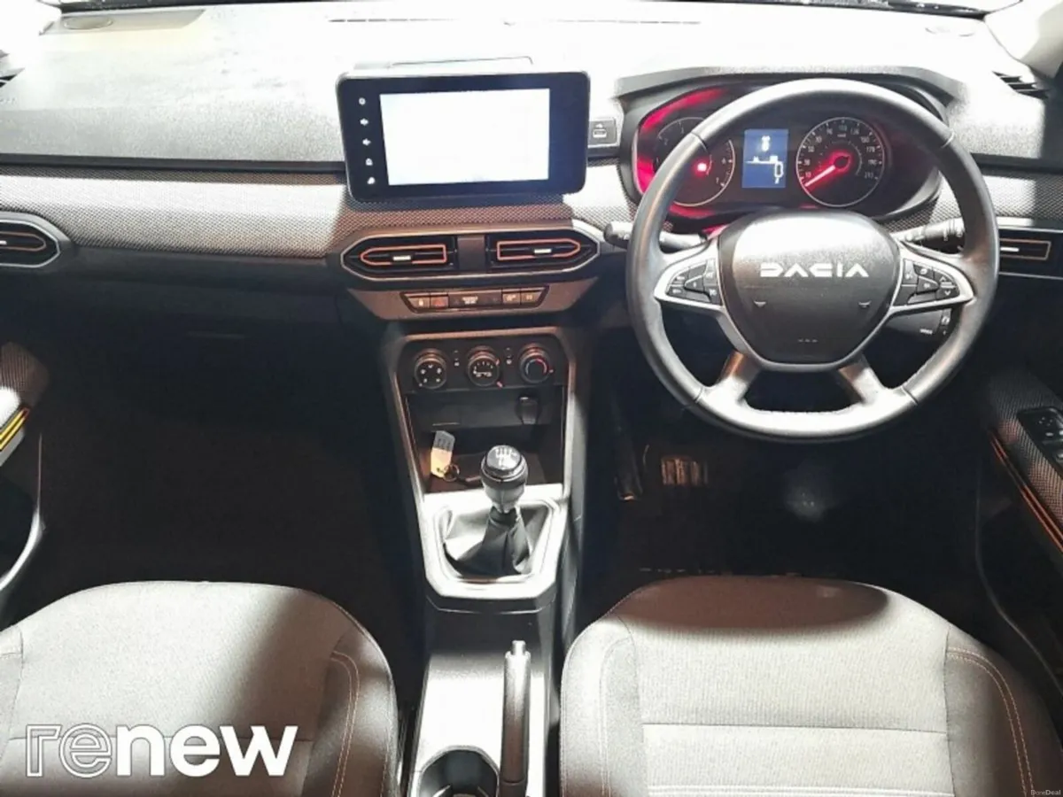 Dacia Sandero Stepway TCe 90 STEPWAY Comfort - Image 2