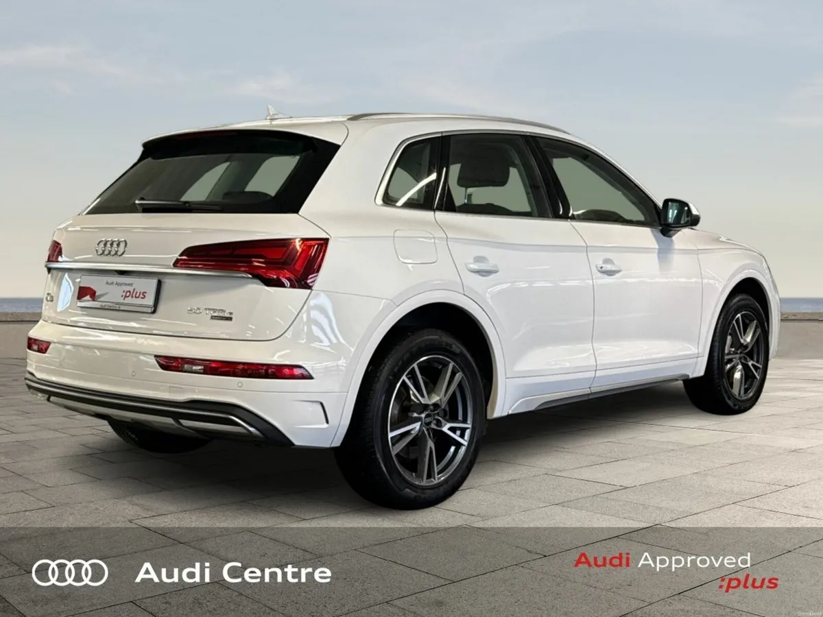 Audi Q5 50 TFSI e 299HP S tronic quattro SE - Image 4