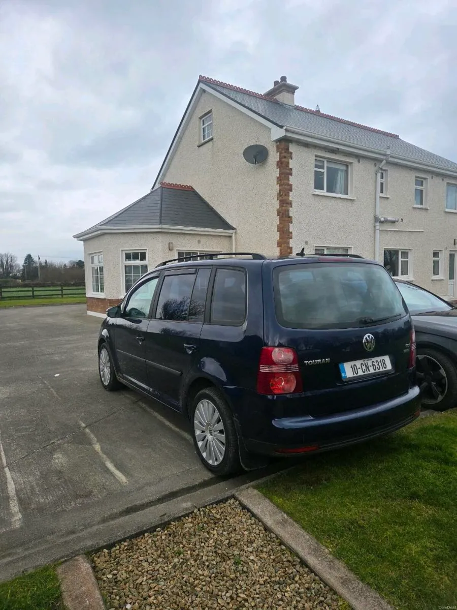7 seater vw touran - Image 3