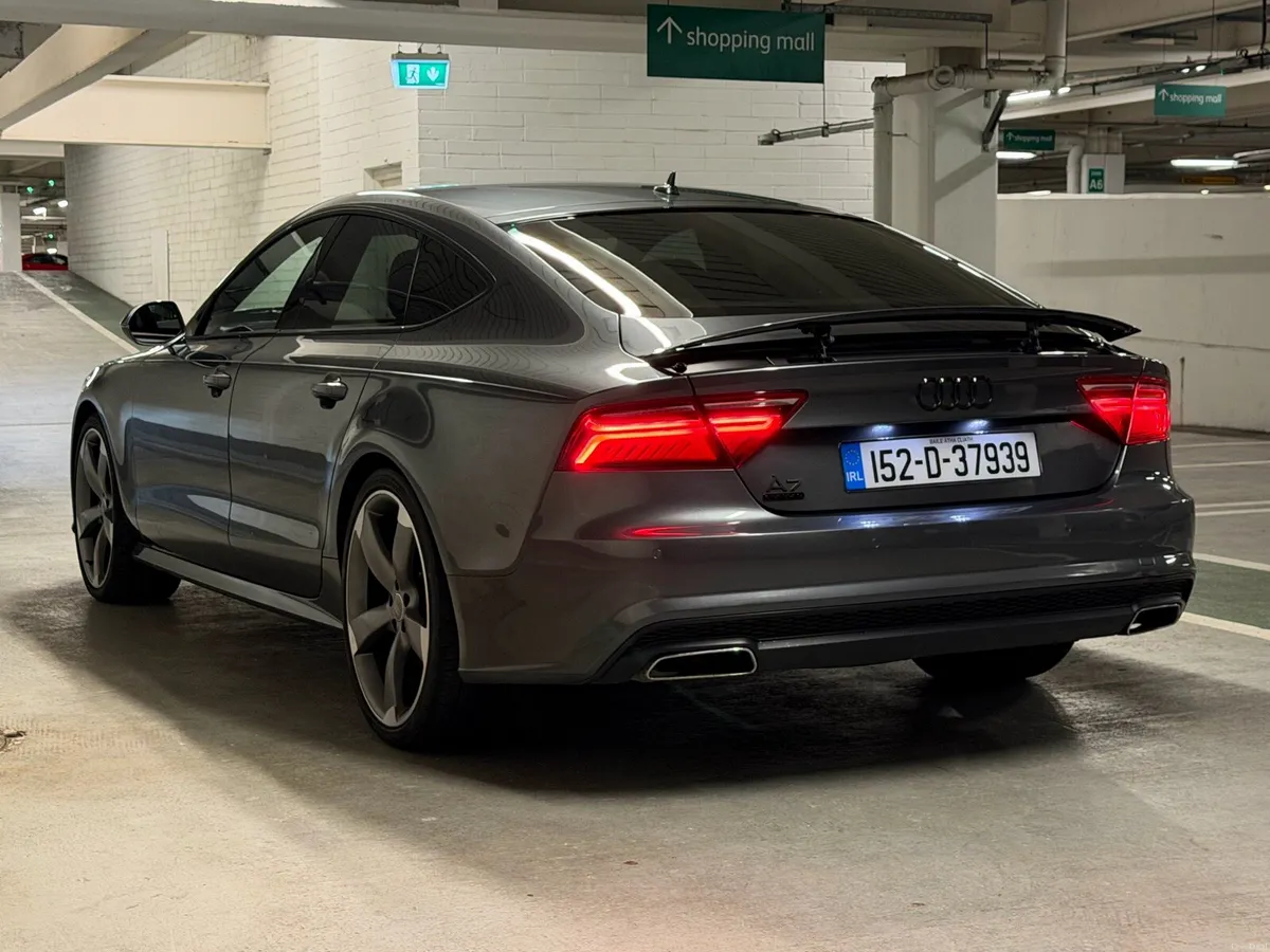 2015 Audi a7 Sline Low km - Image 3
