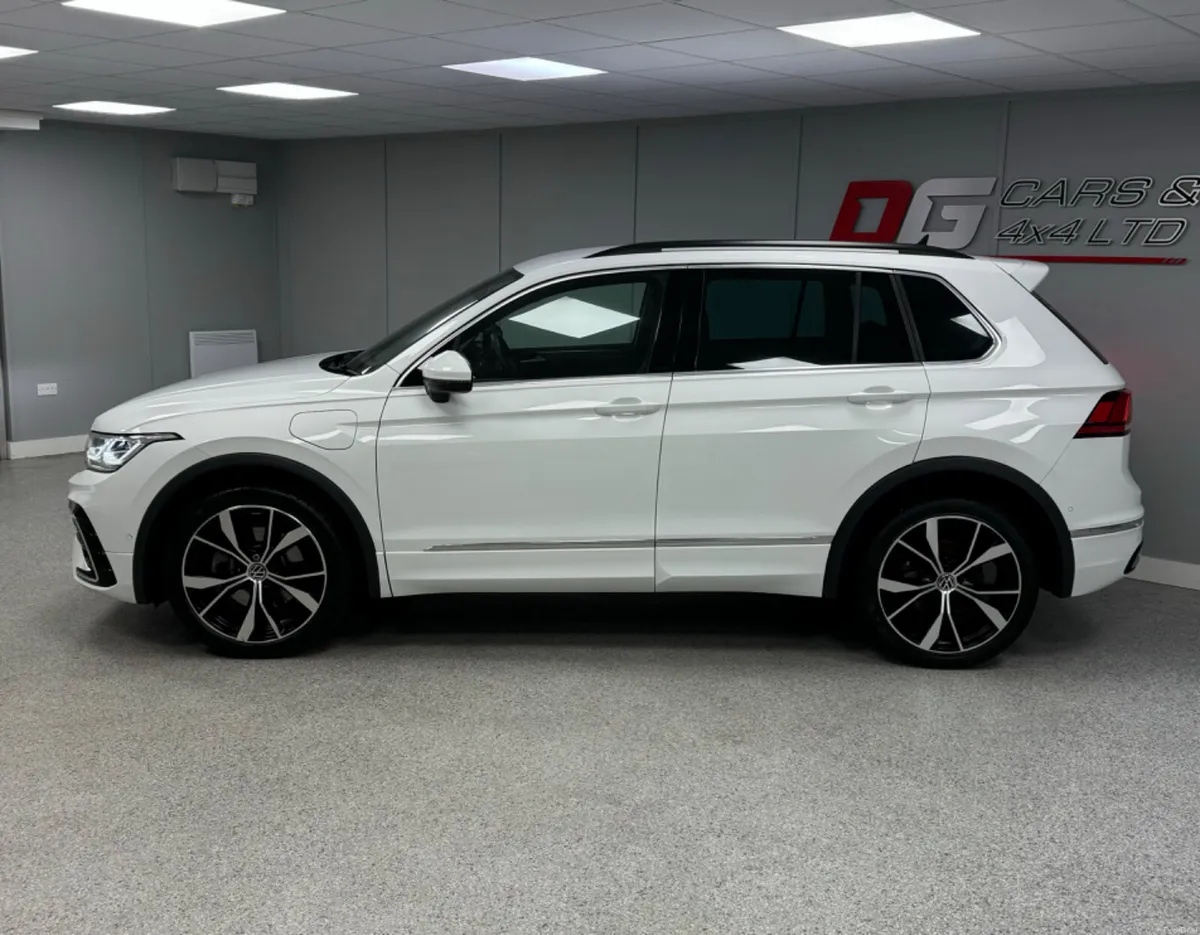 2022 Volkswagen Tiguan 1.4 TSI R Line DSG Auto - Image 4