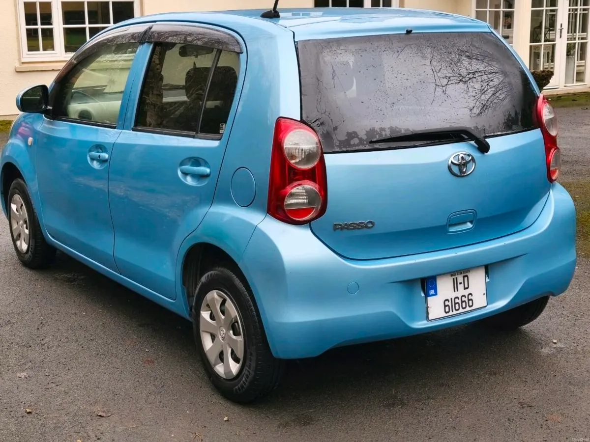 Toyota 1.0 Automatic  Low mileage/ New Nct - Image 4