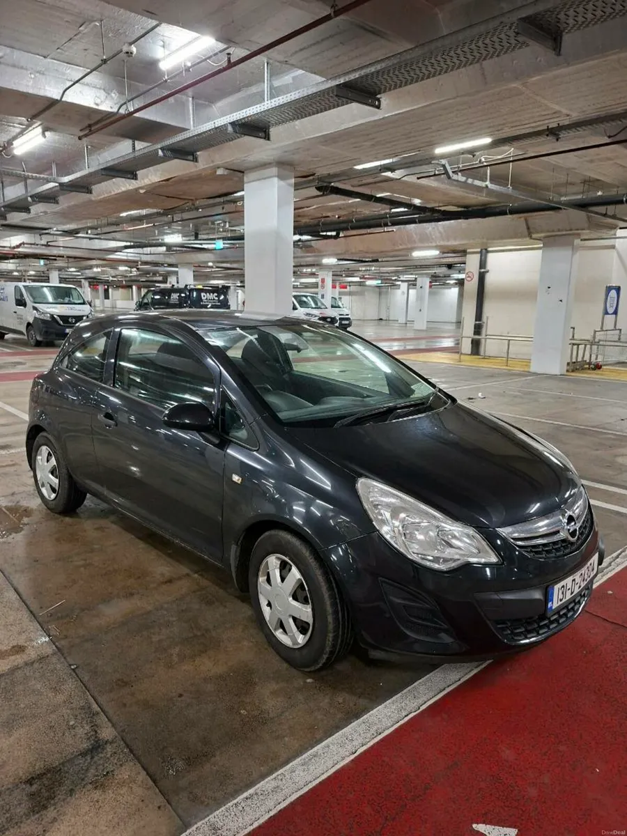 OPEL CORSA 2013 ONLY 125KM - Image 1