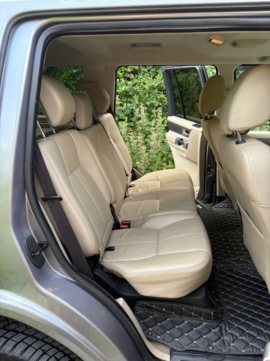 Land Rover Discovery 2012 - Image 4