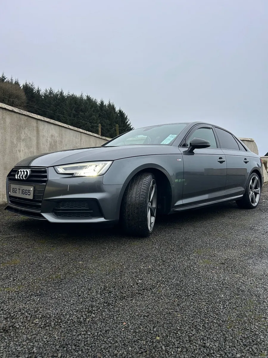 FRESH TEST Audi A4 S-Line Auto black edition T - Image 1