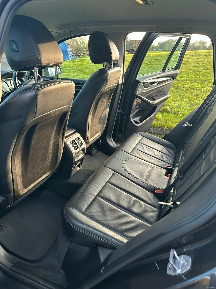 BMW X3 2018 - Image 4