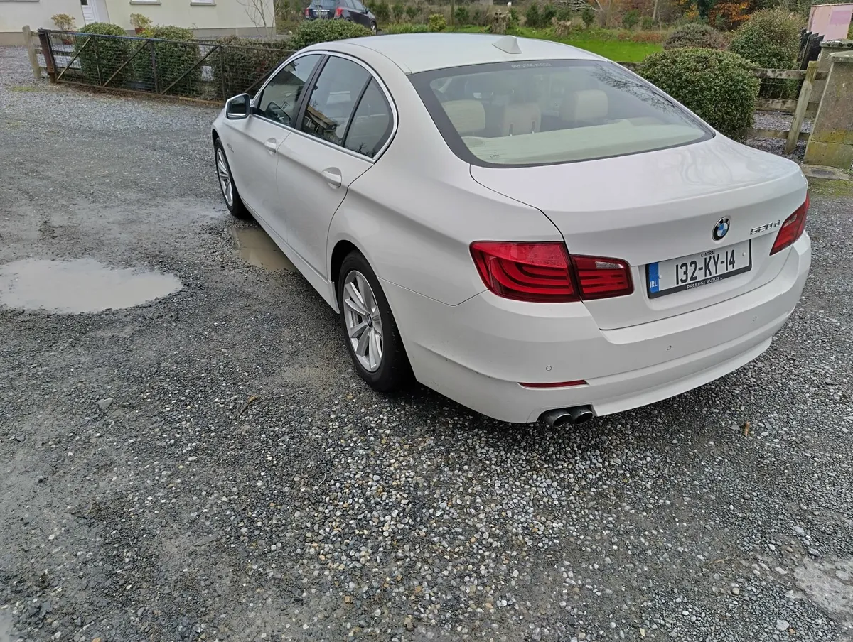 BMW 5-Series 2013 - Image 5