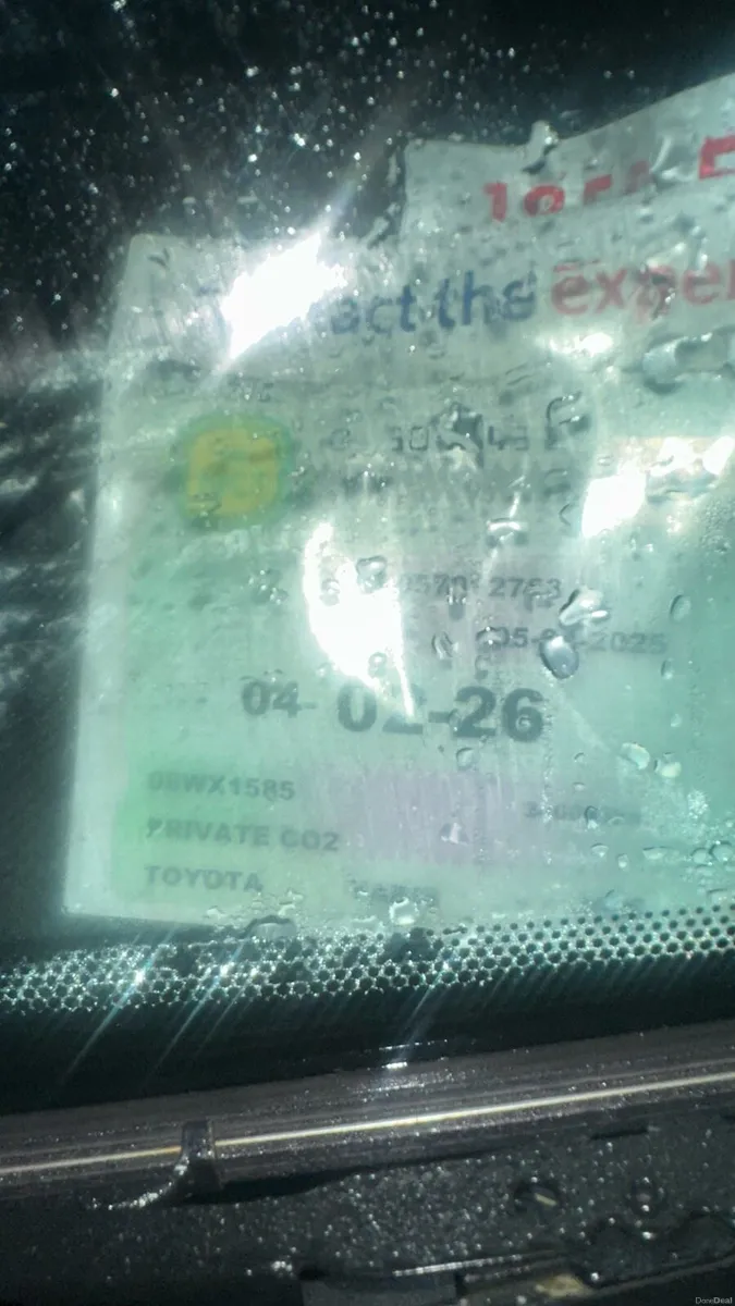 Toyota Yaris 2008 - Image 2