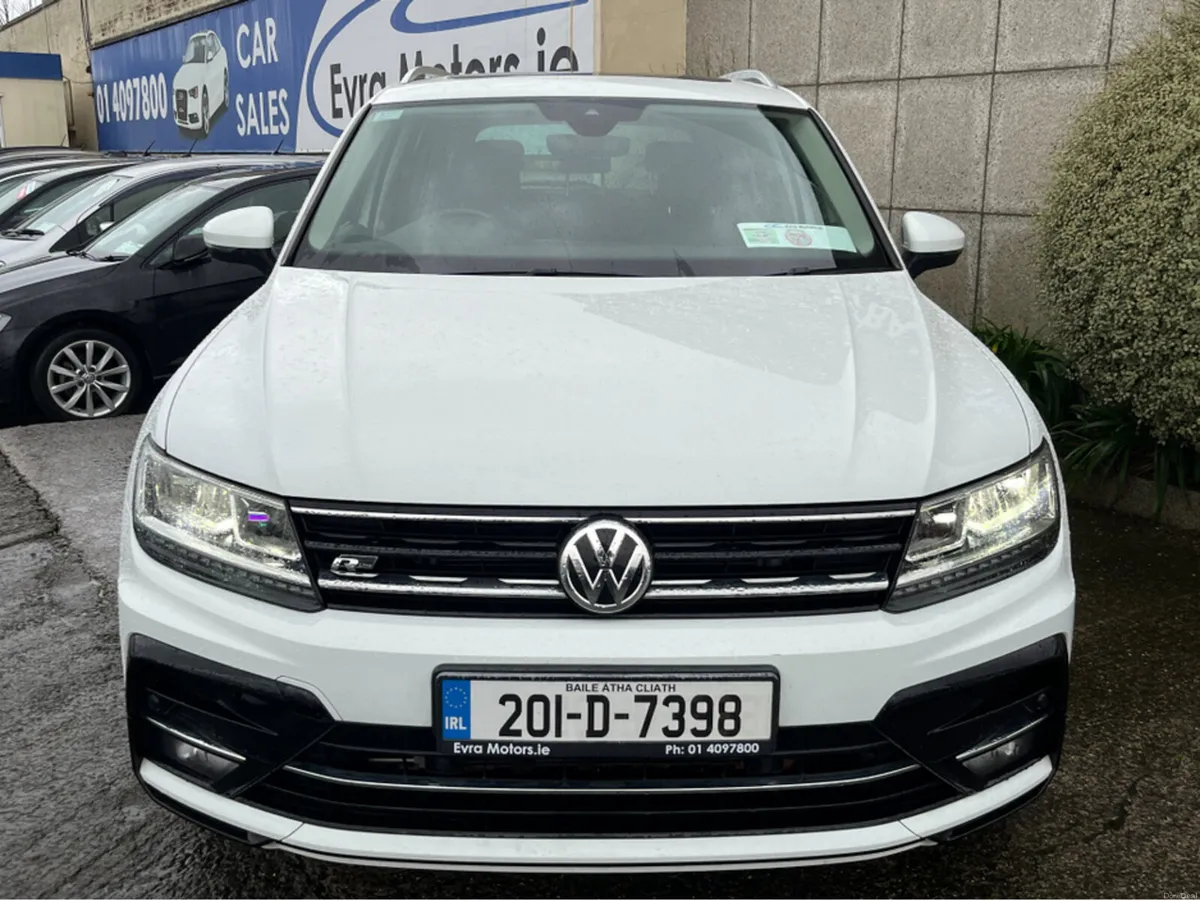 Volkswagen Tiguan R-LINE AUTOMATIC 150HP 1.5 TSI / - Image 2