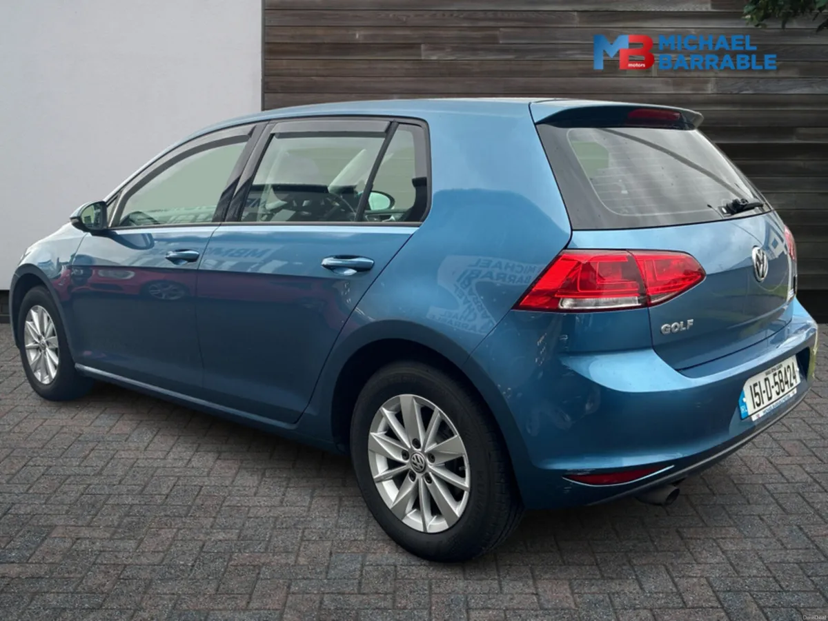 Volkswagen Golf 1.2L Petrol Automatic TSI - Image 4