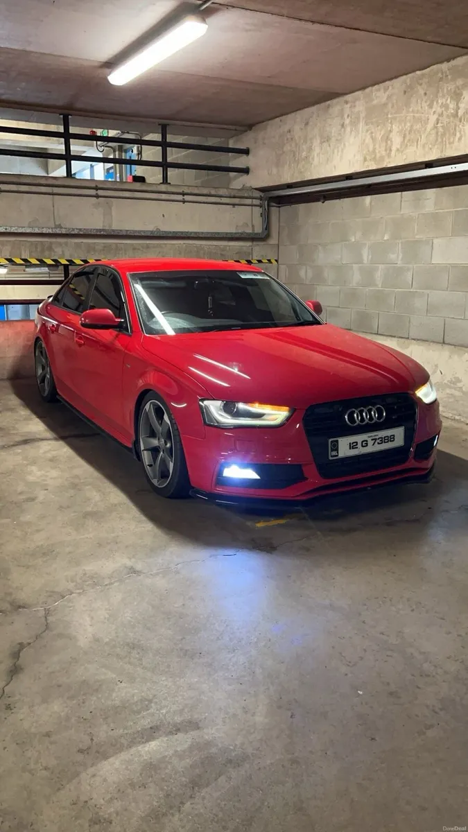 Audi A4 Sline Black edition - Image 4