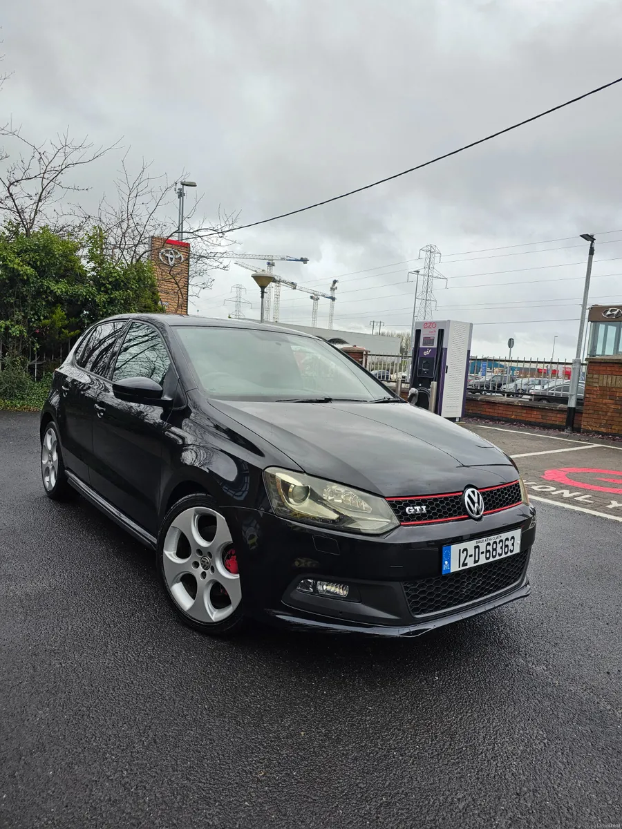 Volkswagen Polo 2012 Automatic - Image 4