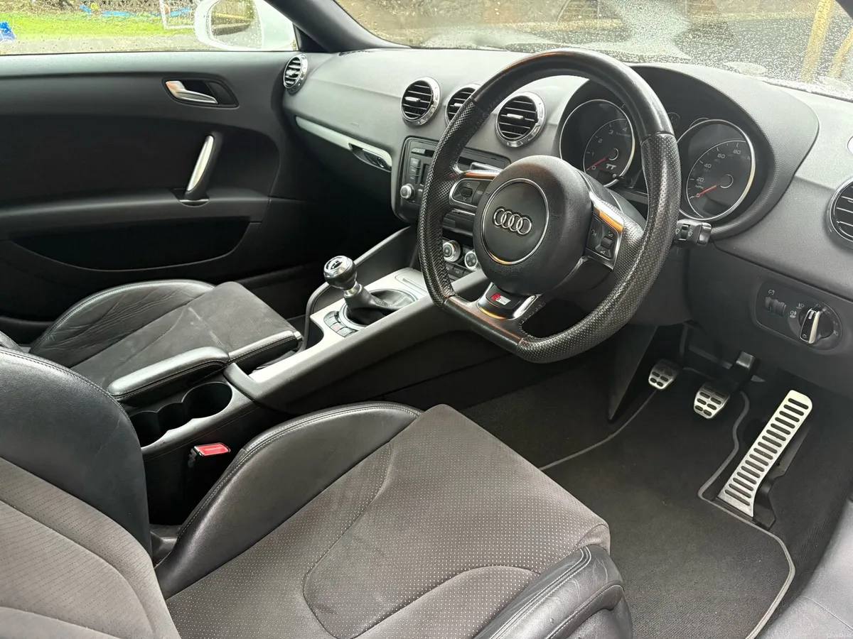 Audi TT S-Line / low miles / excellent condition - Image 3