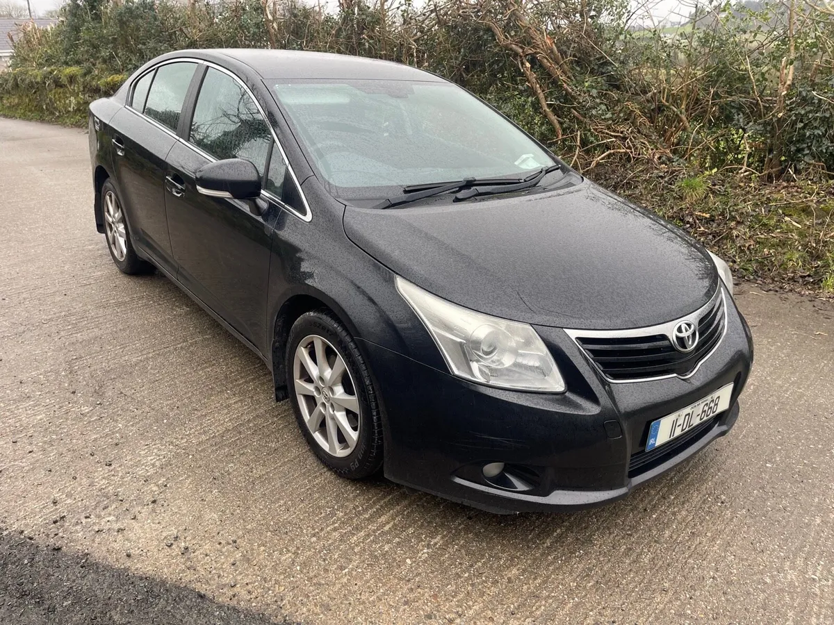 Toyota avensis 2.0 - Image 1
