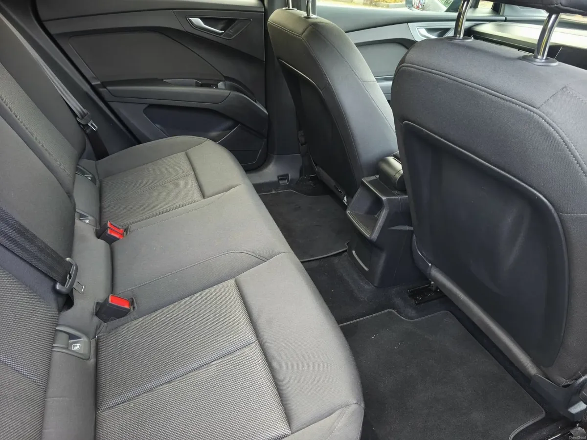 222 Audi Q4 etron. Low mileage. - Image 3