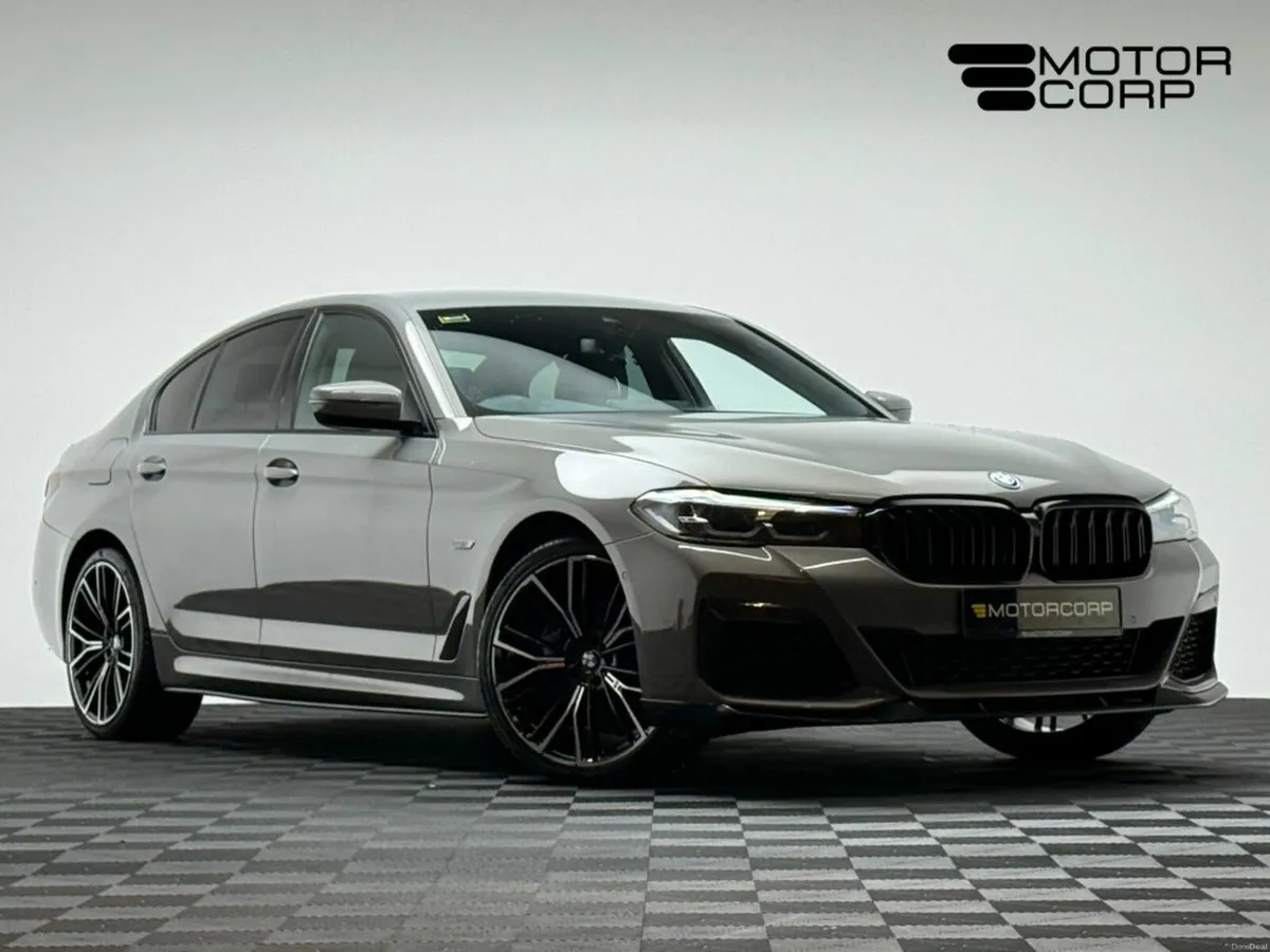 BMW 5-Series 530E M SPORT XDRIVE *BERNINA GREY* - Image 1