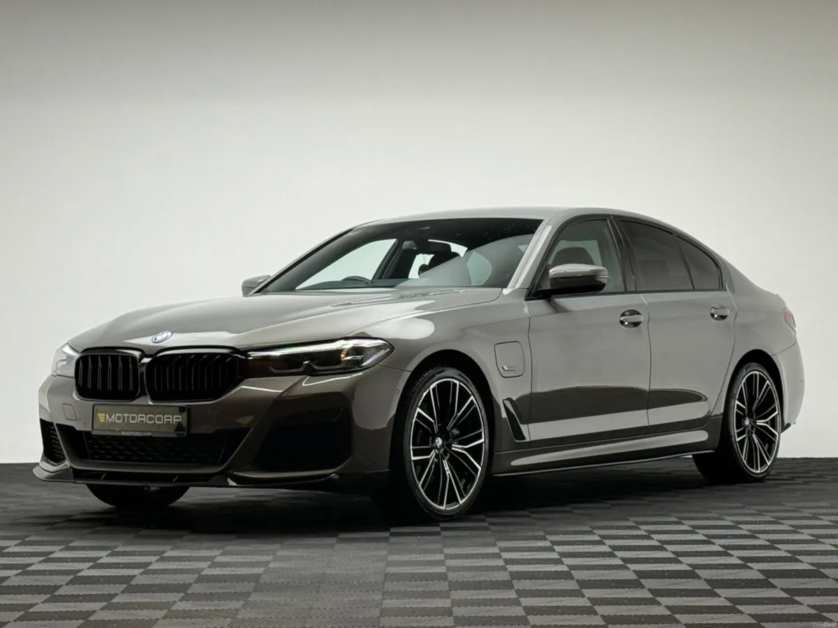 BMW 5-Series 530E M SPORT XDRIVE *BERNINA GREY* - Image 3