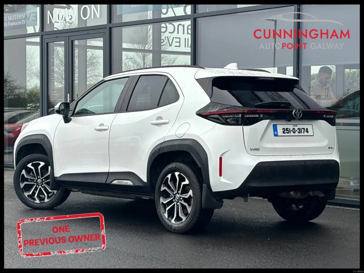 Toyota Yaris Cross L-Sport Hybrid - Image 2