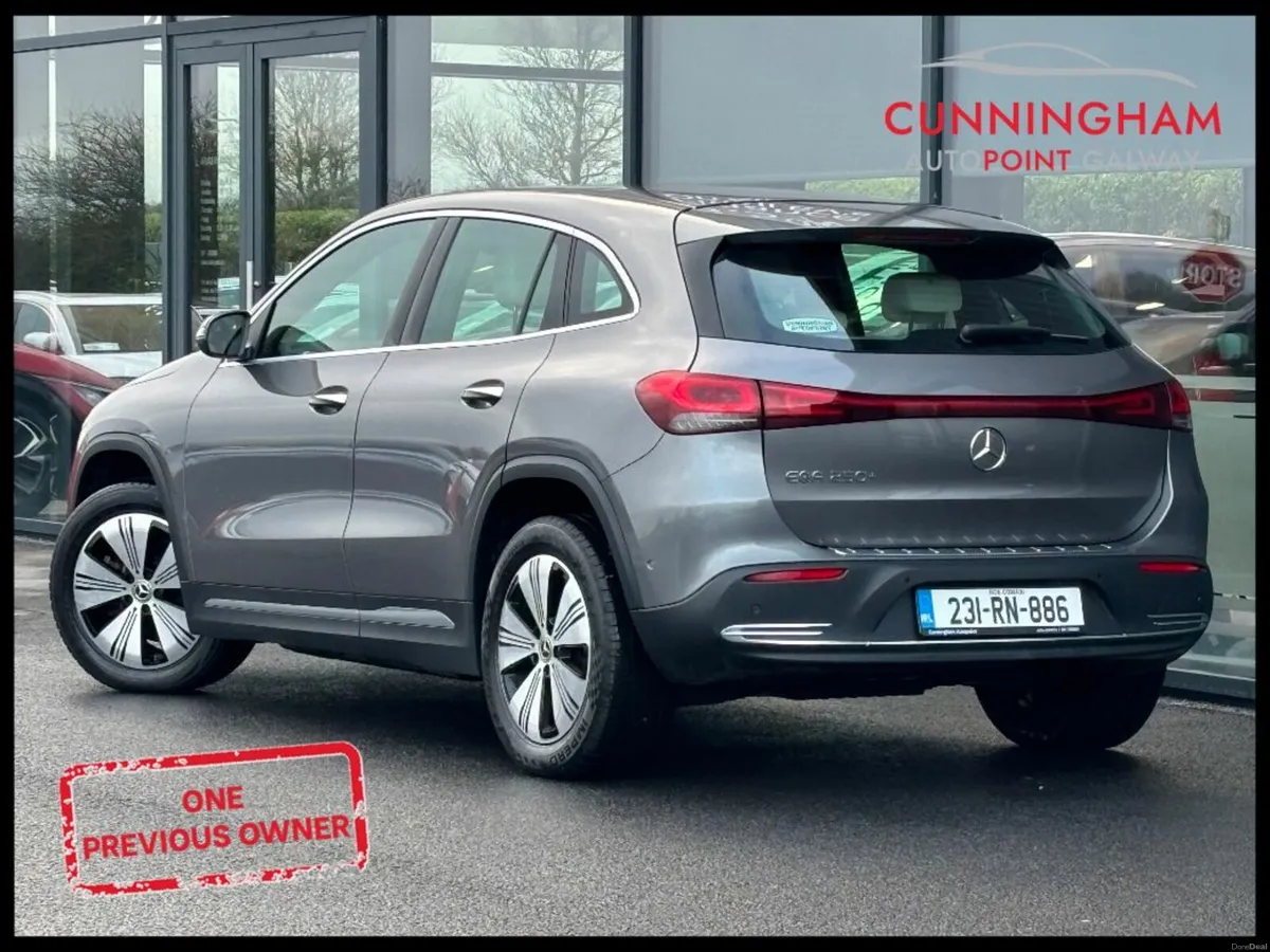 Mercedes-Benz EQA 250+ Urban Auto - Image 2