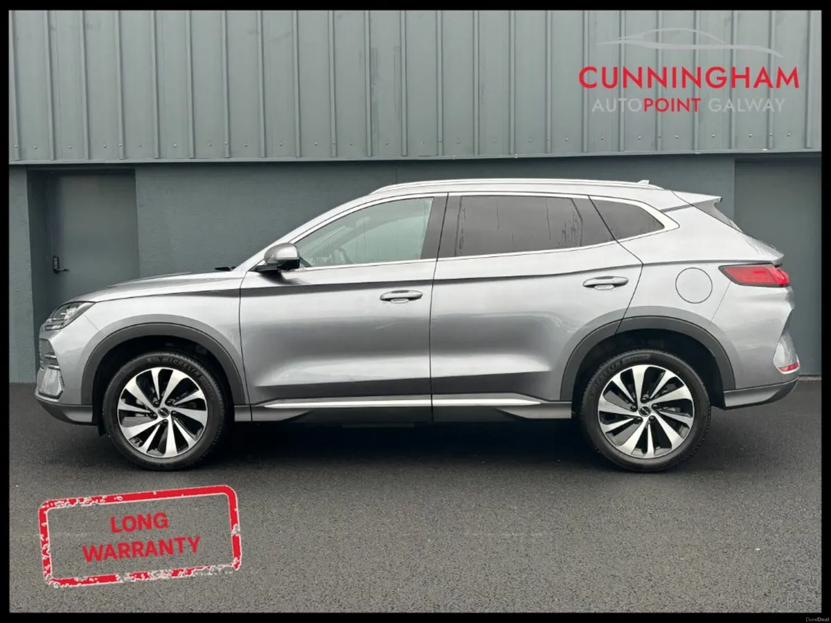 BYD SEAL U DM-i Comfort 26.6kWh **125km EV Range** - Image 3