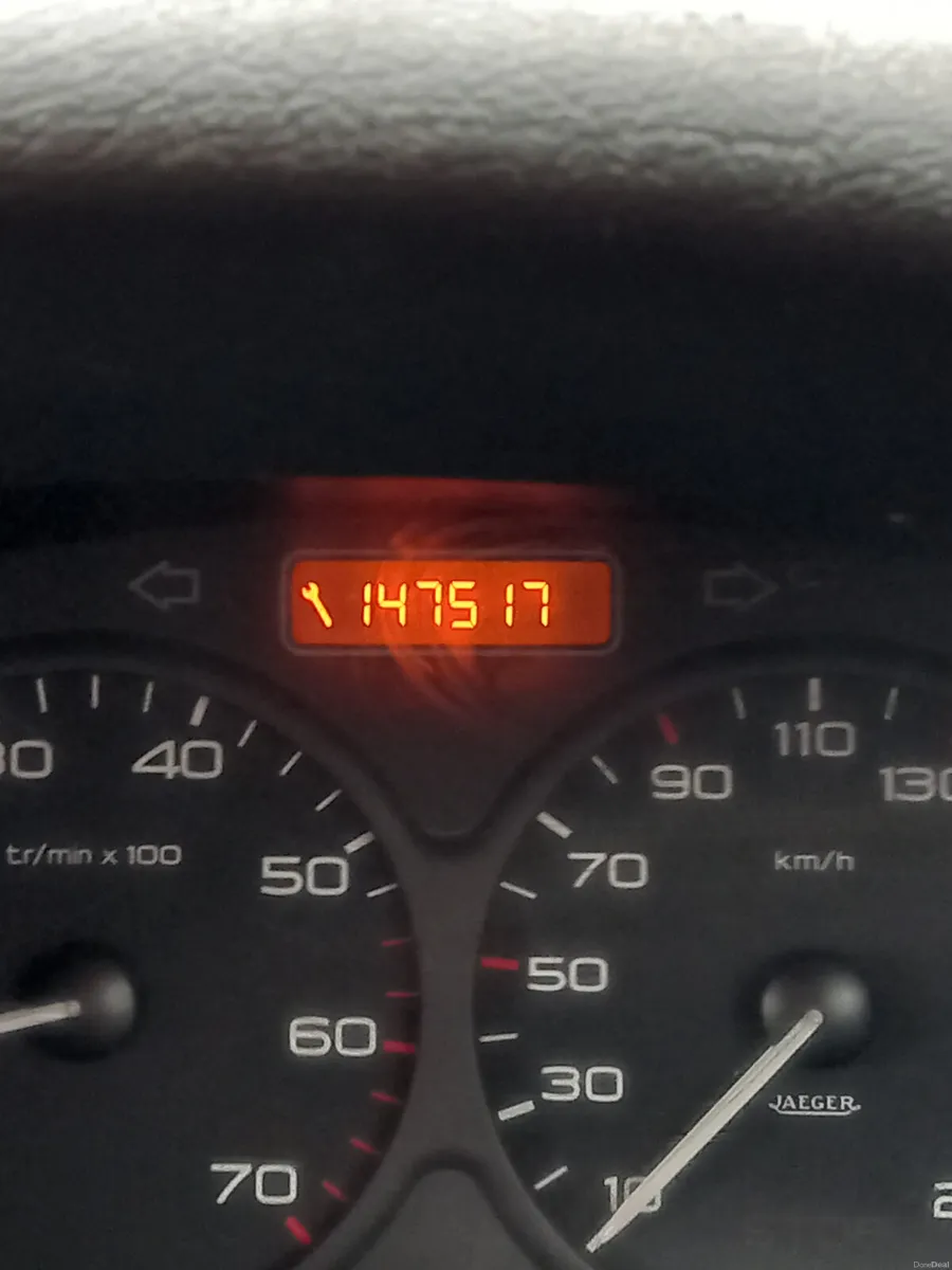 2016 Peugeot 3008 1.6 Diesel - Image 2