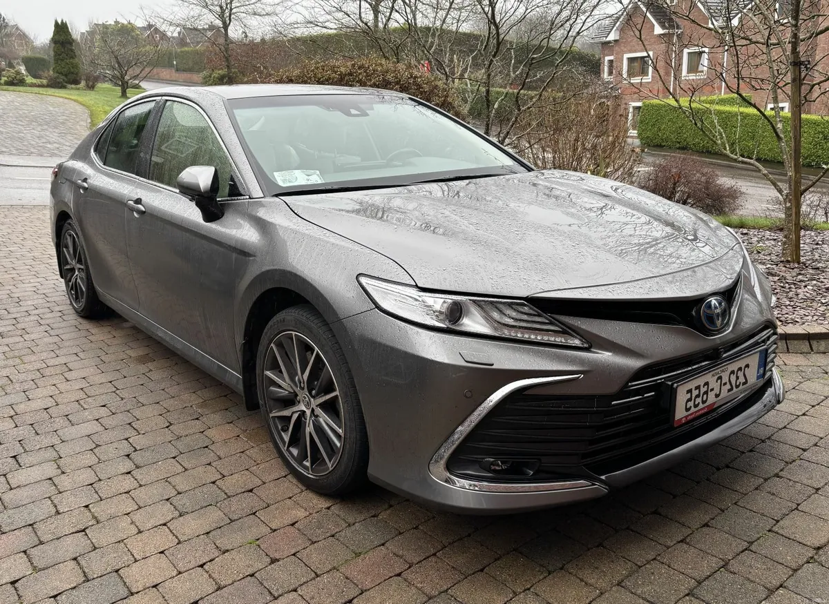 2023 Toyota Camry Platinum Edition 4 - Image 1