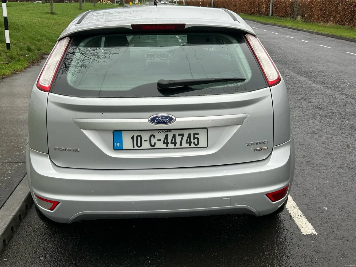 2010 FORD FOCUS 1.6TDCI 5DR NCT 10/26 - Image 4