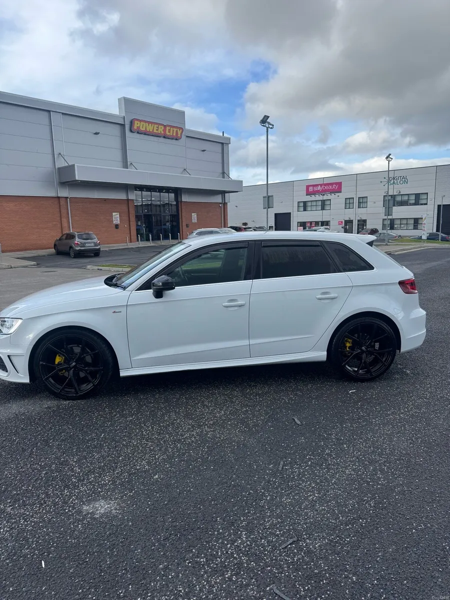 Audi A3 8v S-line 150bhp - Image 4
