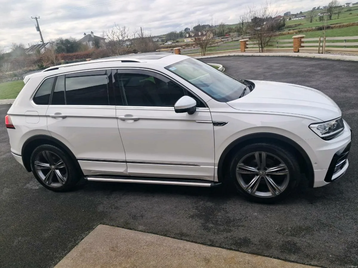 VW Tiguan R Line - Image 3