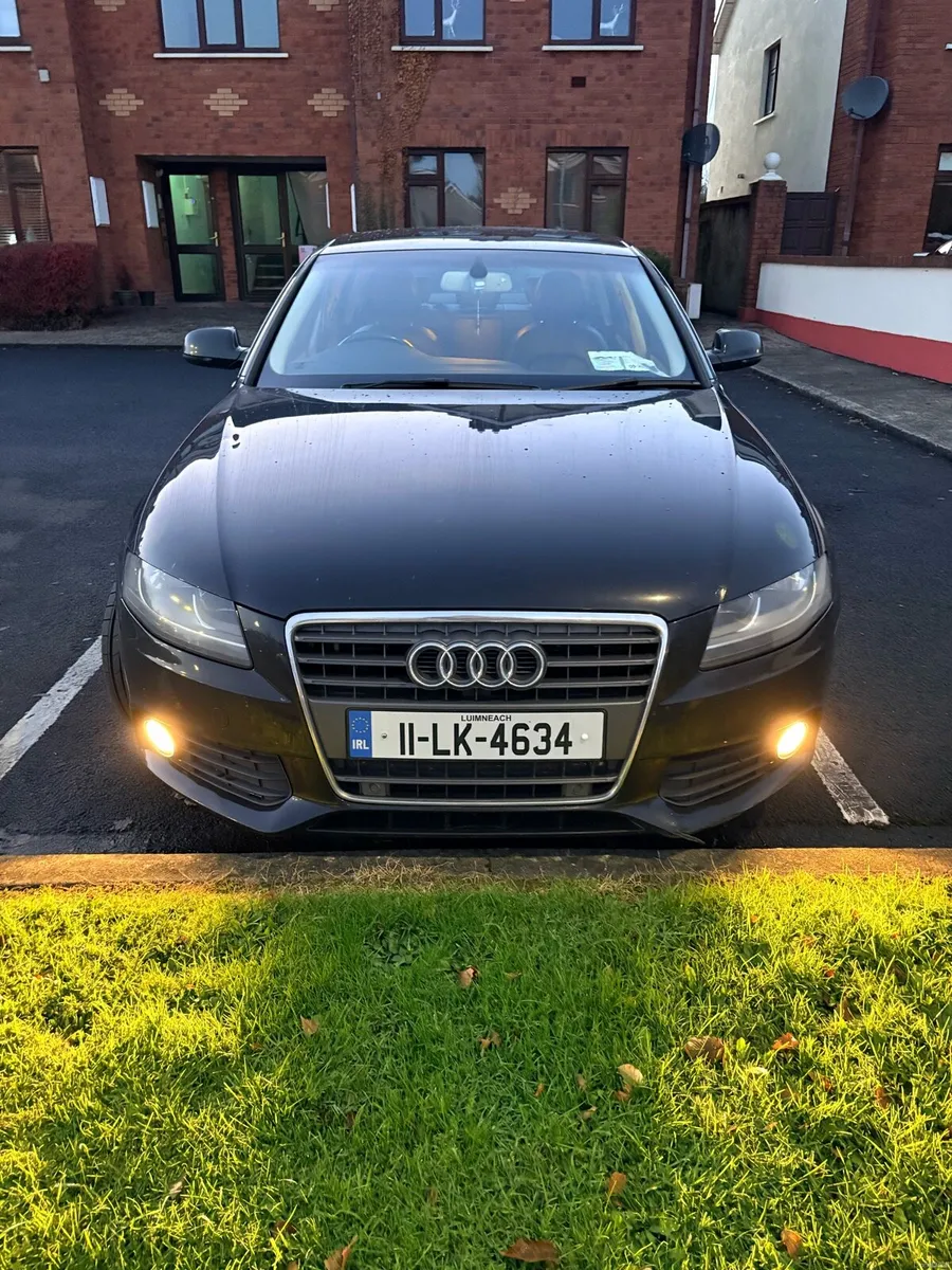 Audi A4 2011 Technik Turbo Diesel - Image 1
