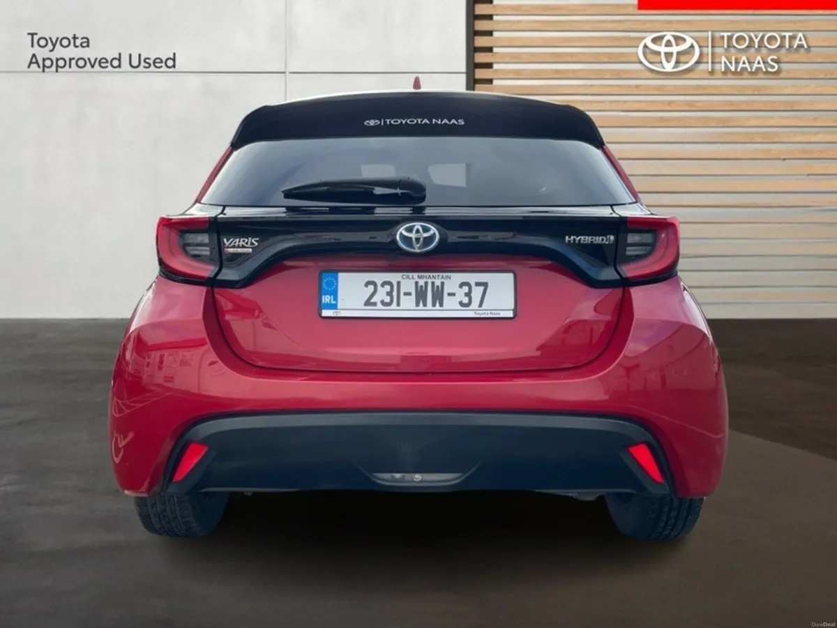 Toyota Yaris HYBRID LUNA SPORT - Image 4