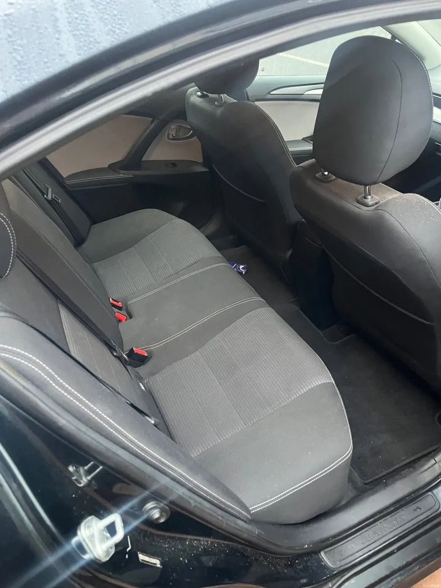 Toyota Avensis 1.6 D-4D  business edition 1016 - Image 3