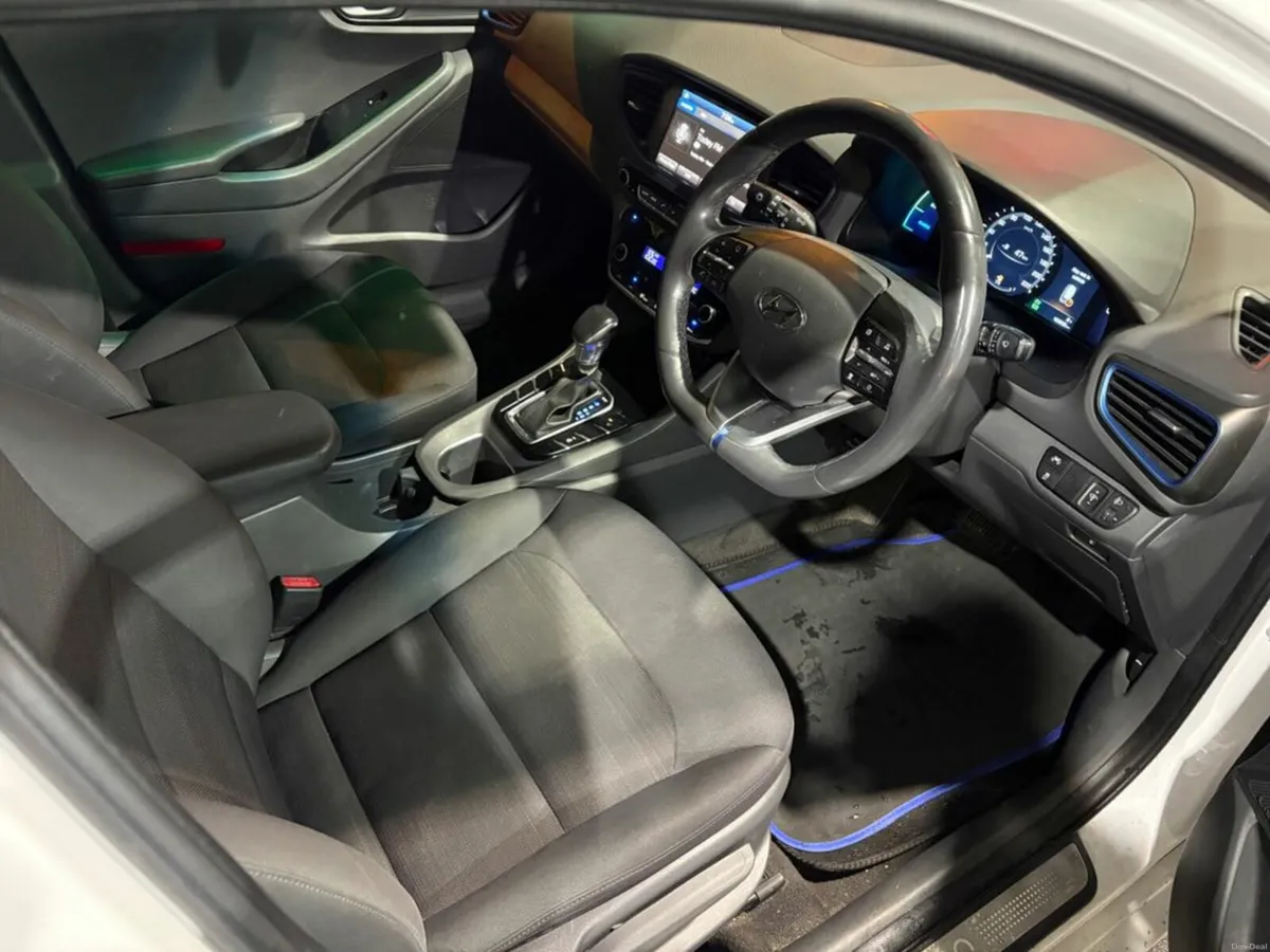 Hyundai IONIQ 1.6 Petrol Hybrid - Auto - Image 3
