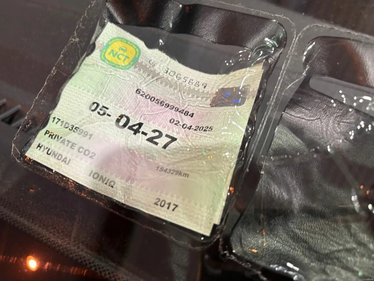 Hyundai IONIQ 1.6 Petrol Hybrid - Auto - Image 4