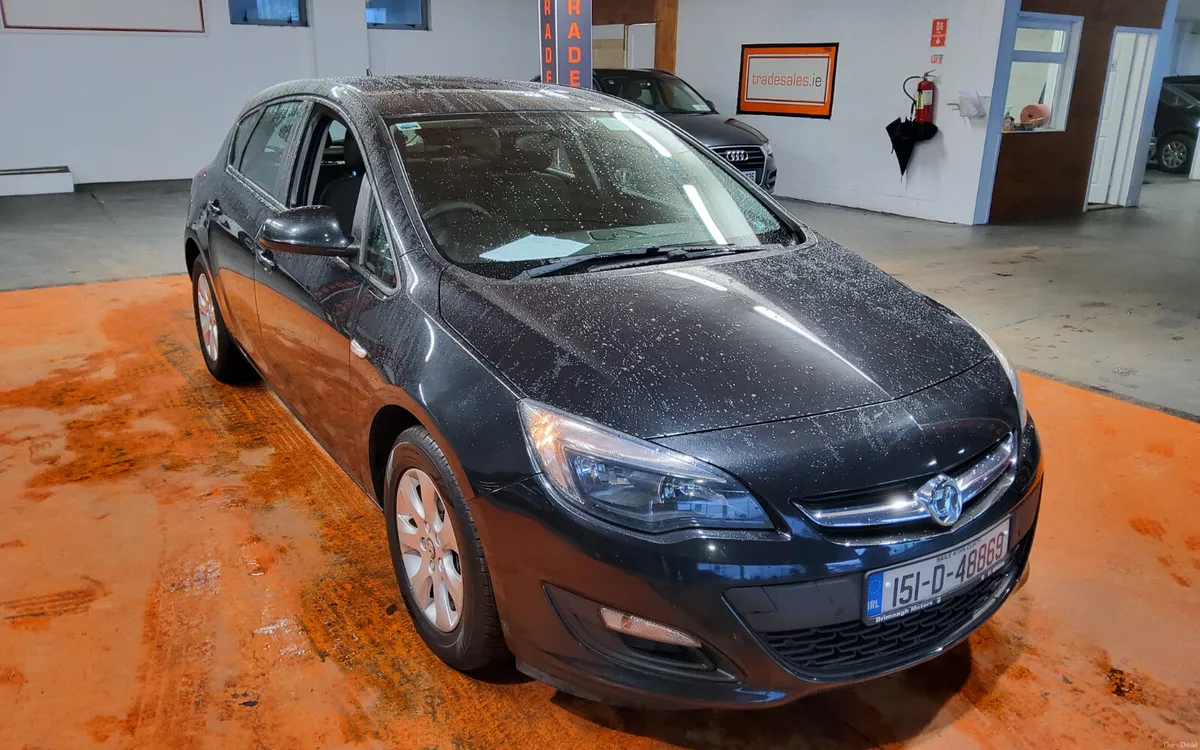 Vauxhall Astra 2015 - Image 1