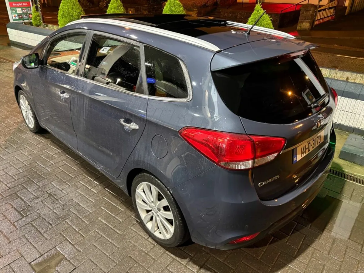 Kia Carens 1.7 CRDi 3 7-Seater - Leather - Image 3