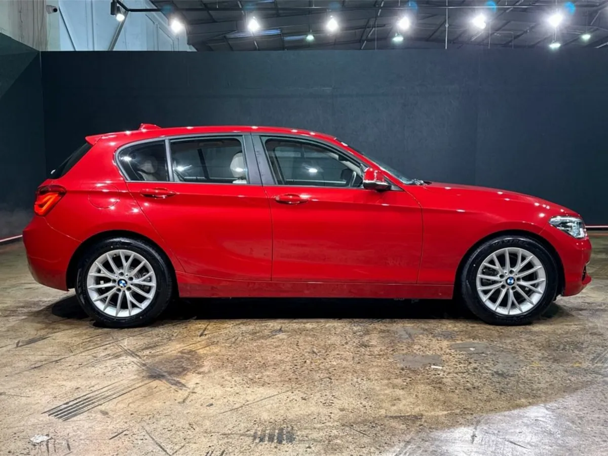 BMW 1-Series FASHIONISTA EDITION - FULL CREAM LEAT - Image 3