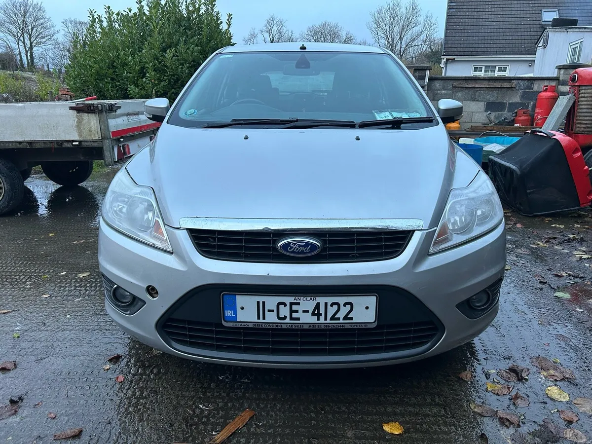 2011 Ford Focus - Image 2